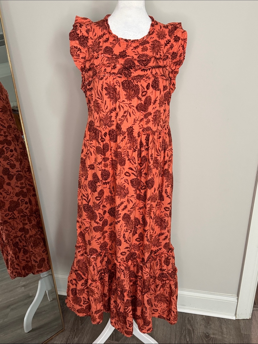 Universal Thread Rust Orange Floral Maxi Dress with Dark Floral Print